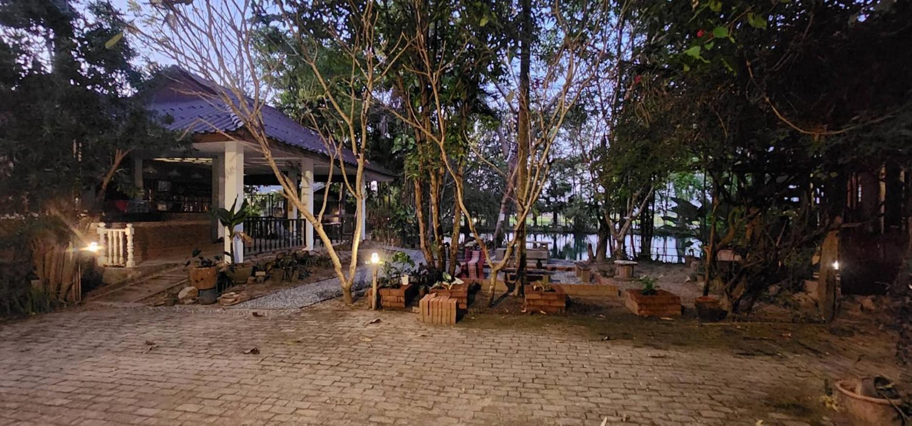 Tung Tong Homestay & Camping Маэ-Рим Экстерьер фото